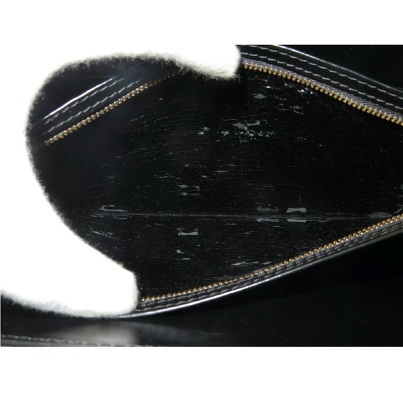 Louis Vuitton Epi Capucines Shoulder Bag - Picture 14 of 14